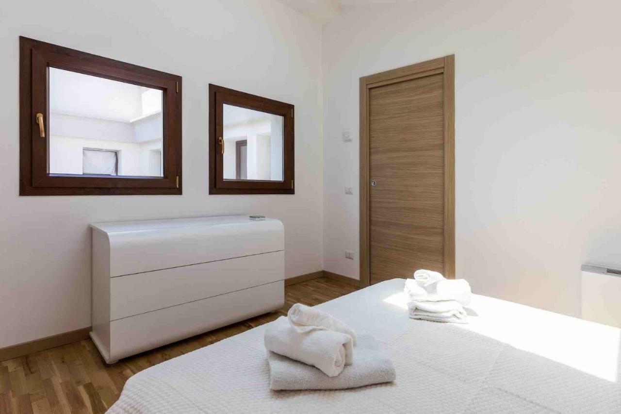 Solemar Sicilia - Palazzo Quaroni Apartment Palermo Exterior photo